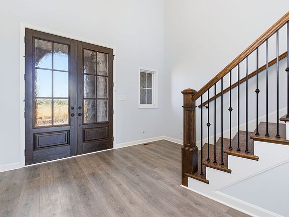 7th image of this home