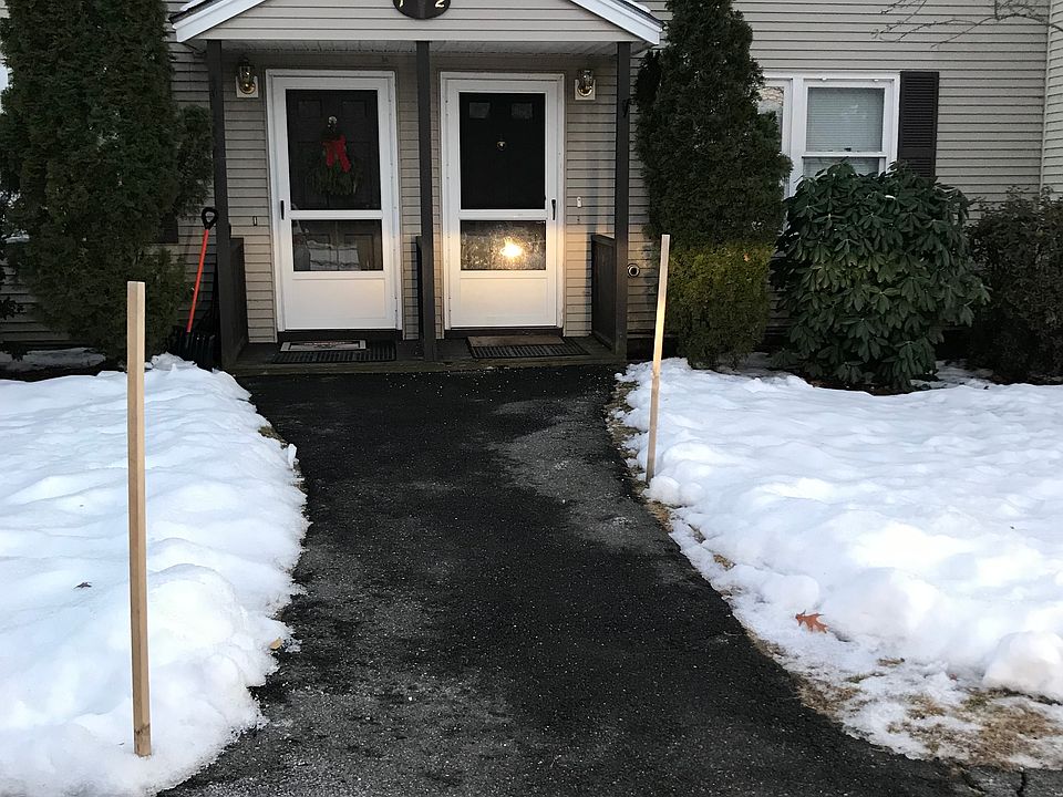 1st image of 1035 S Mammoth Rd APT 2