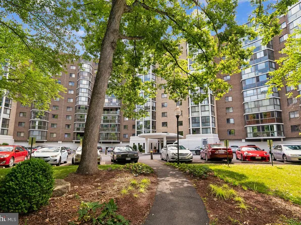 15107 Interlachen Dr #2-303, Silver Spring, MD 20906