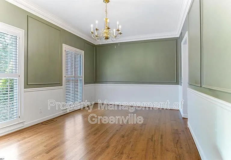 110 Kilkenney Ct — Photo 31