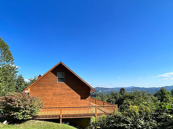 2nd image of 174 Dream View Dr