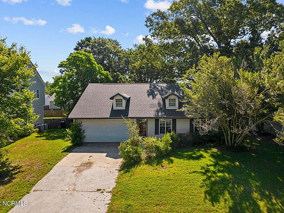 2nd image of 308 Preakness Ln