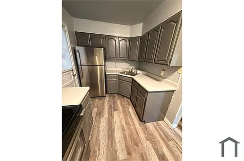 9835 Green Valley Dr Photo 1