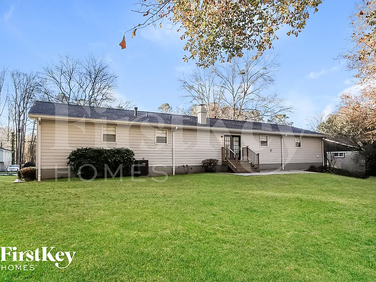61 Vanya Ln SE — Photo 15