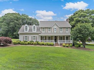 209 Thornhill Dr, Spartanburg, SC 29301