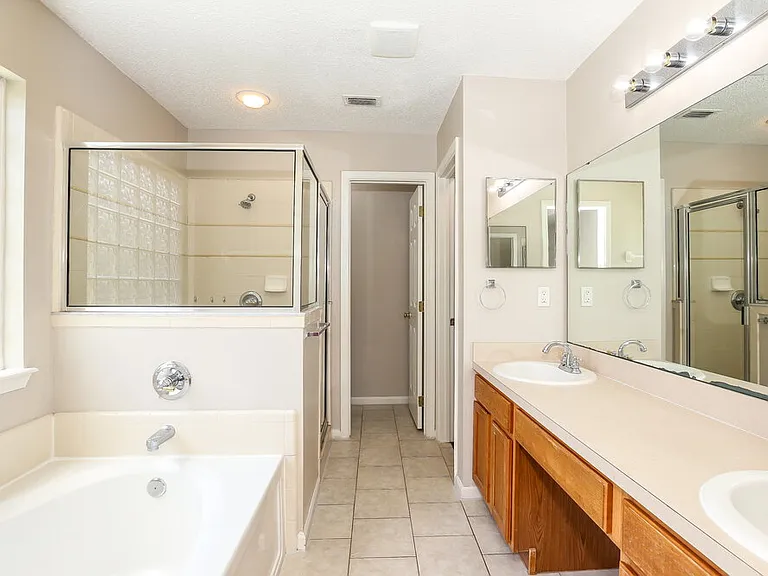3559 White Cow Ct — Photo 11