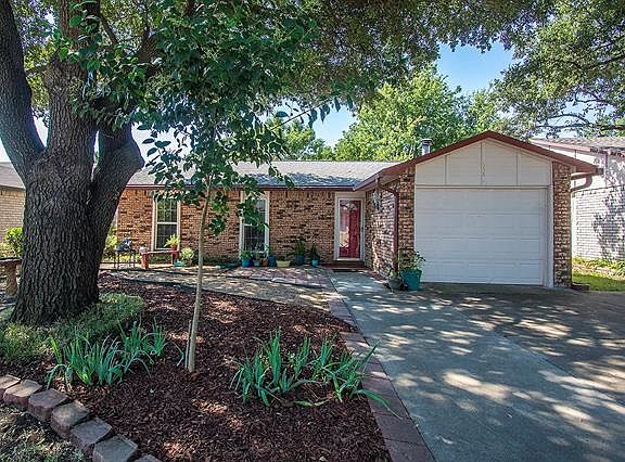 2nd image of 558 Northridge Dr