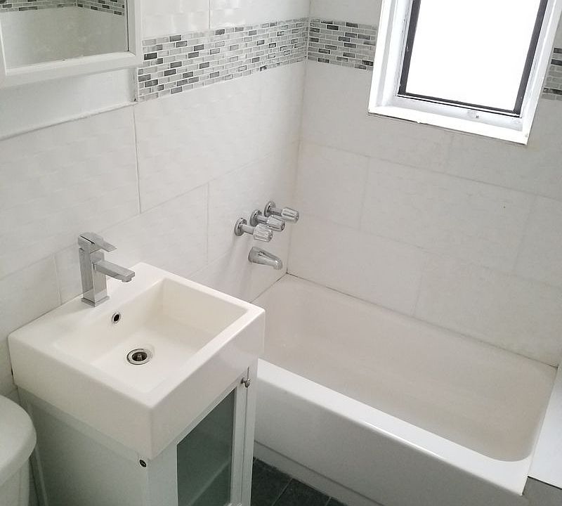1st image of 1296 Pacific St APT 202