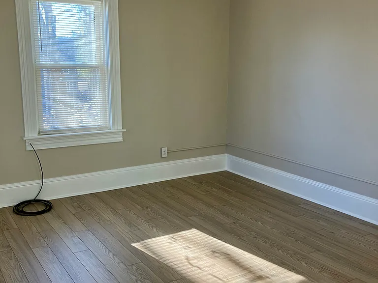 137 Old Main St #2 — Photo 11