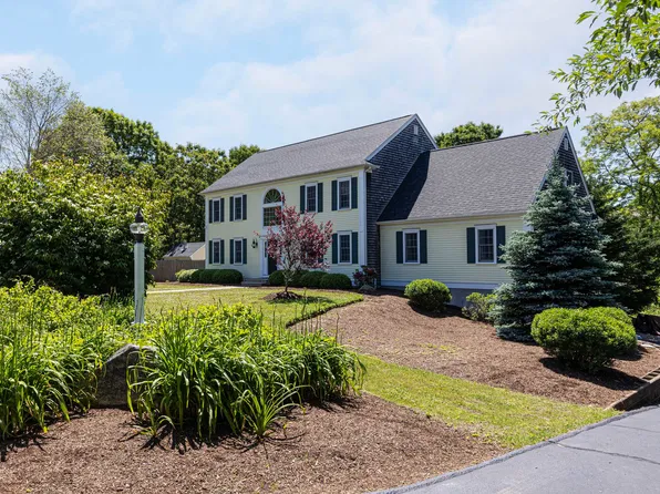 61 Terrence Avenue, East Falmouth, MA 02536