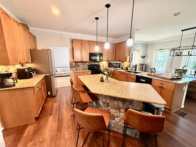 8774 Diehls Woods Rd — Photo 6