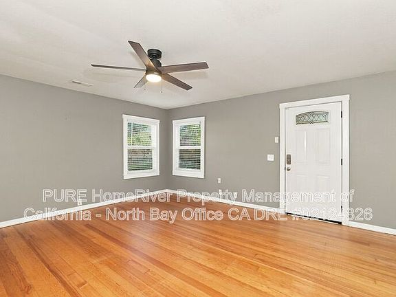 5th image of 325 Hutchins Ave