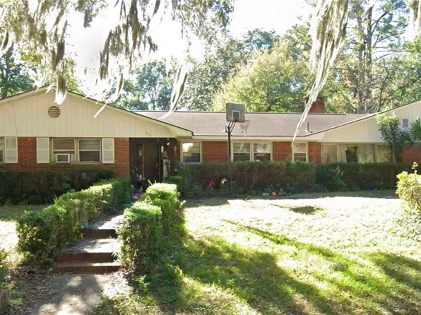 513 Dyches Drive, Savannah, GA 31406