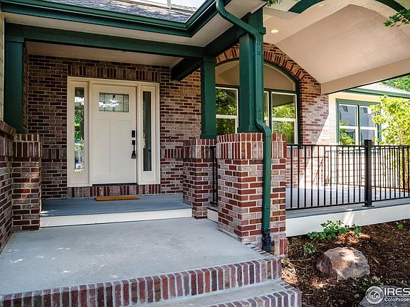 4th image of 725 Pinehurst Ct