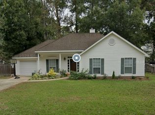 220 Elmwood St, Mandeville, LA 70448