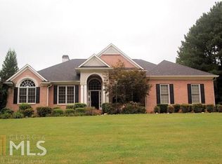 125 Chatham Ct, Tyrone, GA 30290