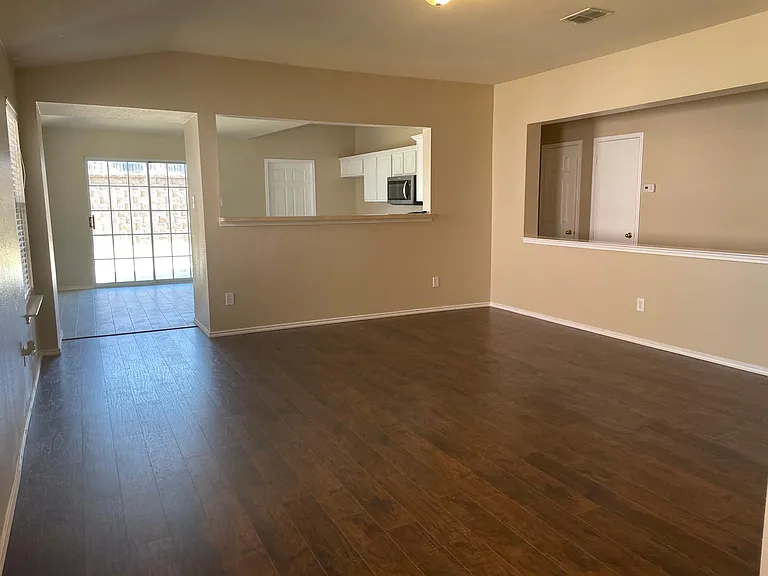 2328 Gabriel Dr — Photo 18