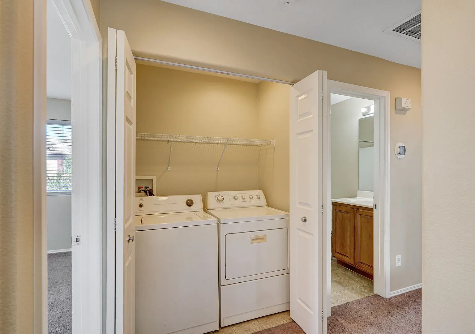 4bd Home — Photo 4