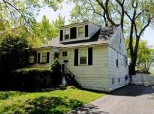 3904 Rose Ave, Western Springs, IL 60558
