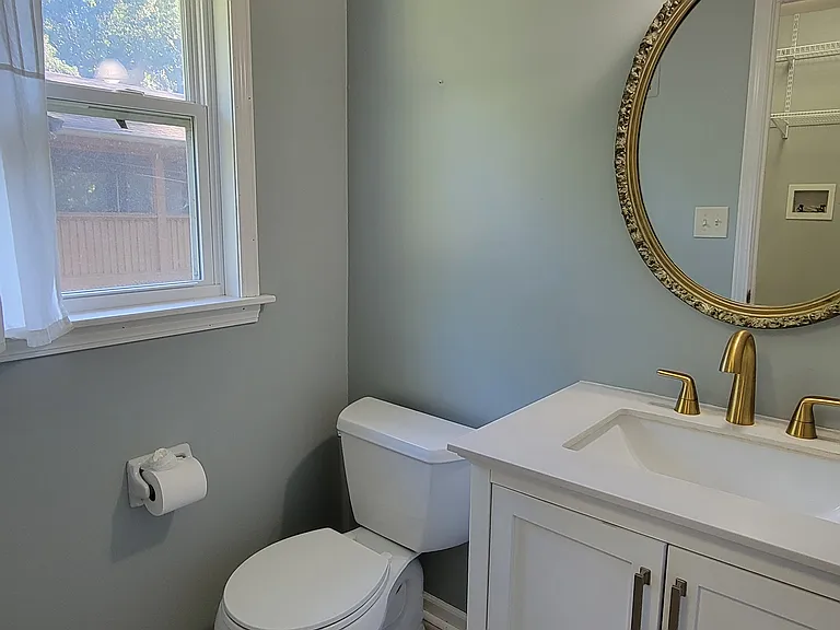 9731 Roe Ave — Photo 11