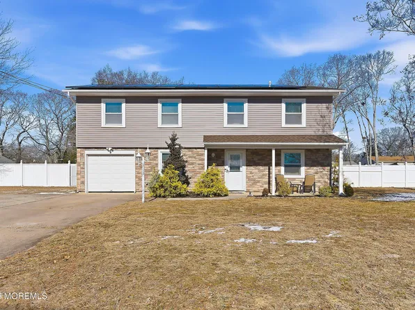 202 Lawrence Drive, Lanoka Harbor, NJ 08734