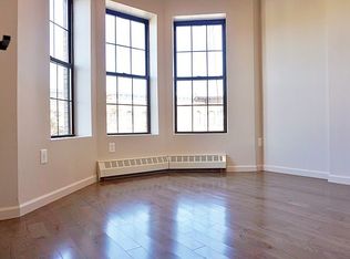 1684 Linden St #3A, Ridgewood, NY 11385