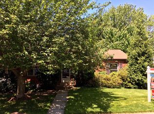 6333 11th Rd N, Arlington, VA 22205