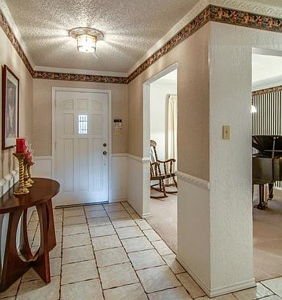 4th image of 1006 Bucknell Dr