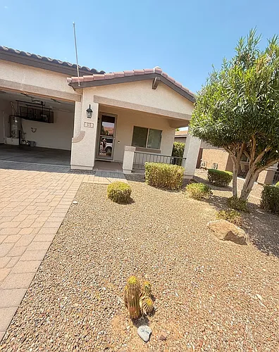 371 W Flame Tree Ave Photo 1