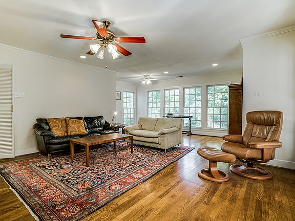 5th image of 1421 El Campo Dr