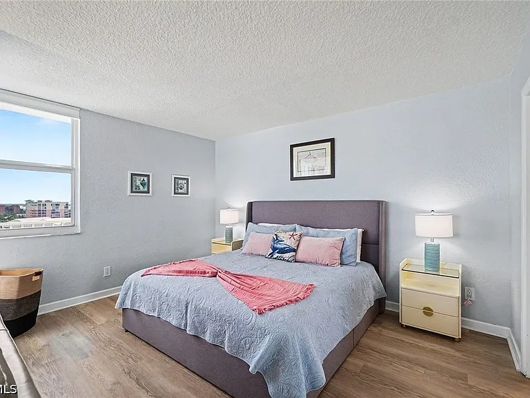 7330 Estero Blvd #906 — Photo 3