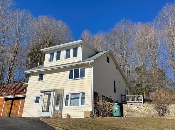 55 Cogswell Ave, Beverly, MA 01915