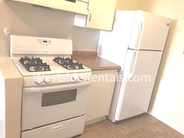 1st image of 4550 Overland Ave APT 112