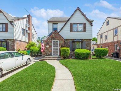 87-21 251st Street, Jamaica, NY, 11426