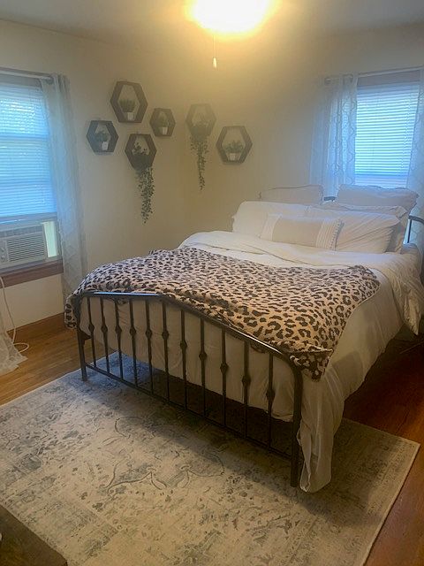 1st image of 29 Roosevelt Ave #2