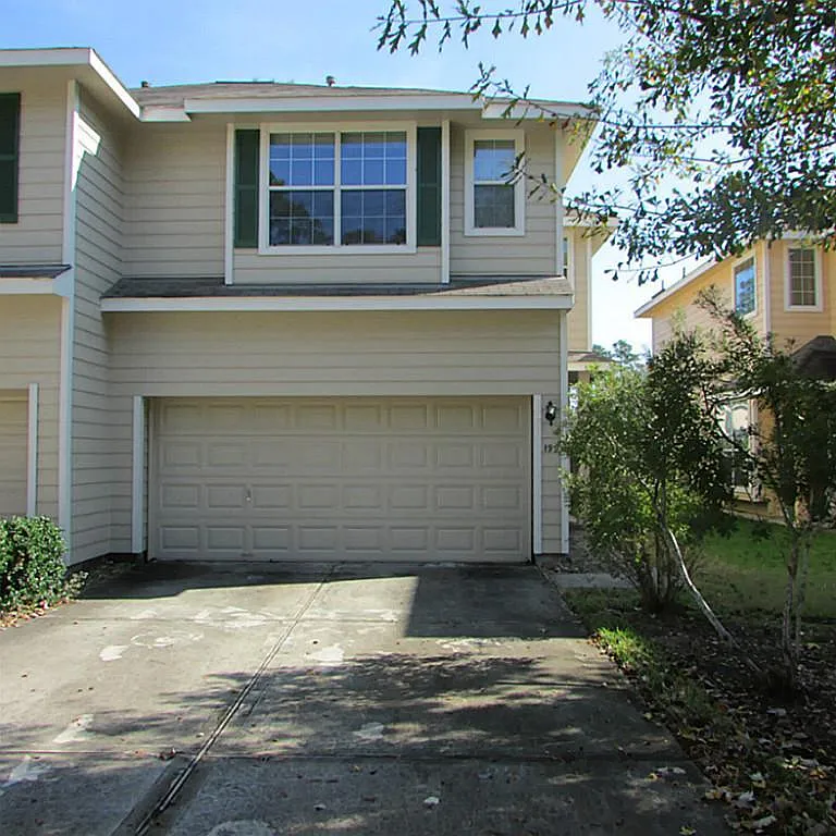 3 bed, 2.5 bath, 1512 sqft, $1,700 — Photo 2