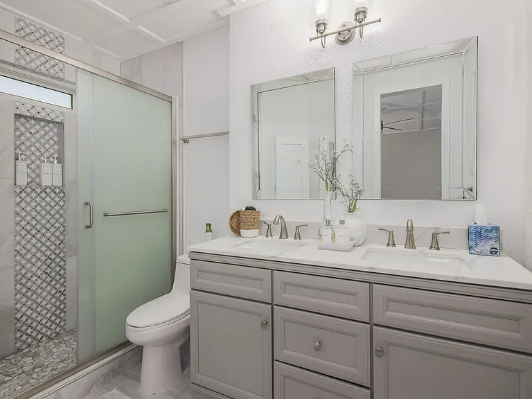 3015 Pilgrims Point Ln — Photo 9