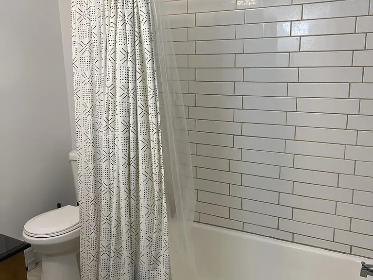 26 Elizabeth St #1 — Photo 4