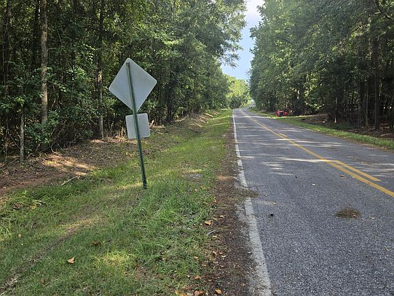 3rd image of 0 Deer Run Court