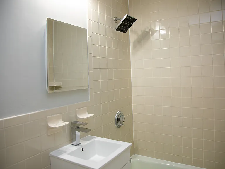 16 Murdock St #3-7 — Photo 5