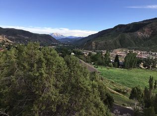 612 Highlands Dr, Glenwood Springs, CO 81601