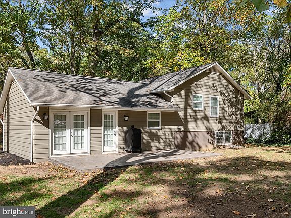4th image of 88 Shady Oak Ln