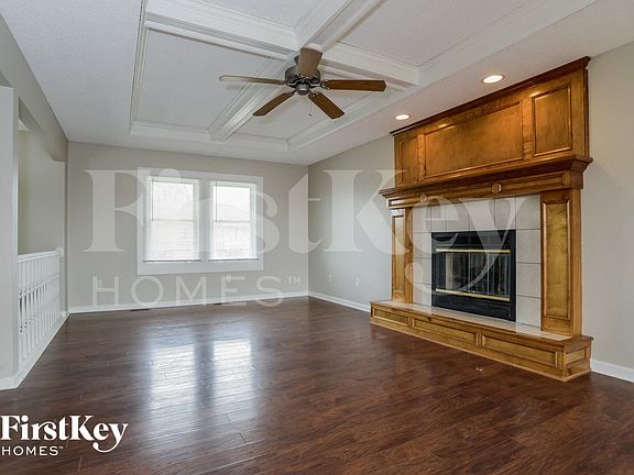 3rd image of 709 E 16th St