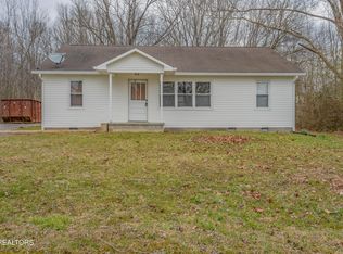 523 Rockbridge Rd, Oliver Springs, TN 37840