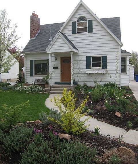2nd image of 2152 S Wellington St