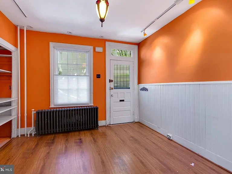 528 Kauffman St — Photo 5
