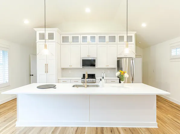 2213 Belmont Blvd Unit B, Nashville, TN 37212