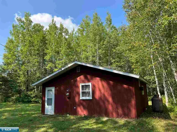 62186 County Road 528, Cook, MN 55723