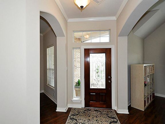 2nd image of 11103 Camino Oaks Dr