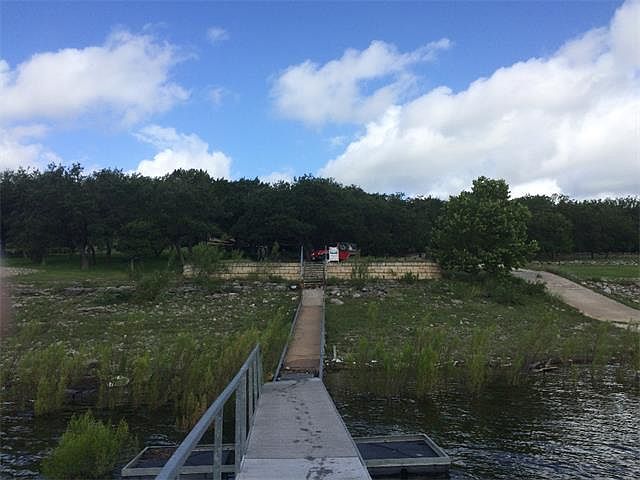 2nd image of 1115 Chipmunk Rd